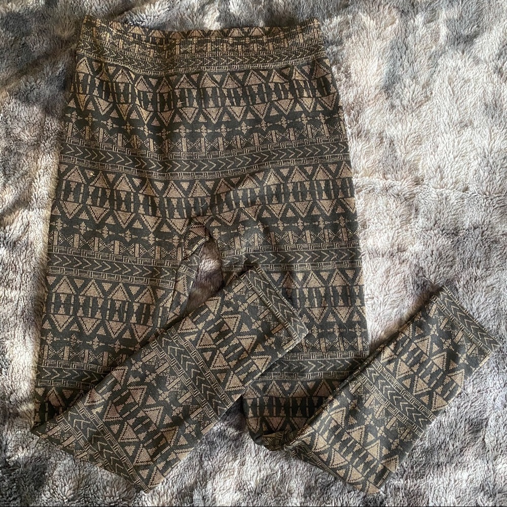 Gold and Black, Aztec Patterned, Knit Leggings